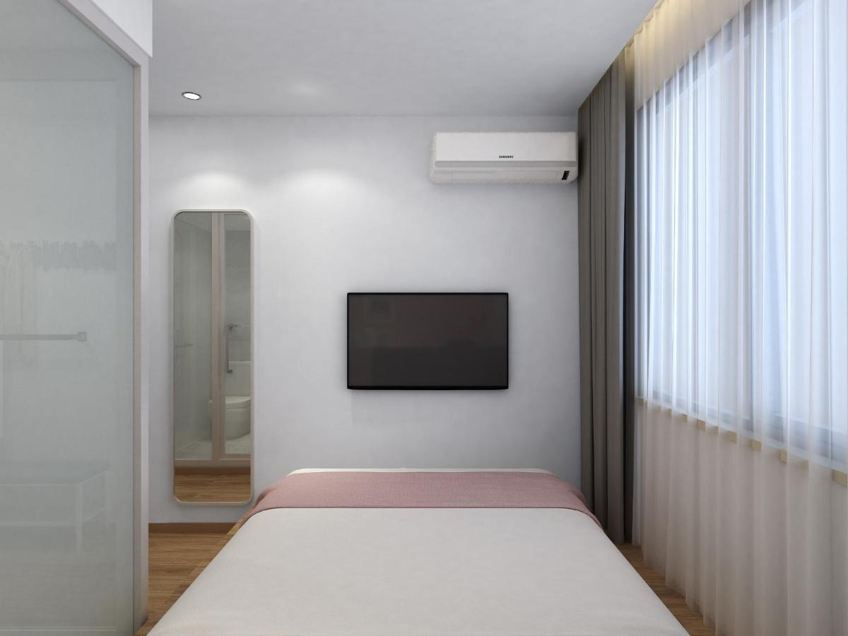 Hotel Happy Dragon Center Alley 3*